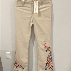 Pants with embroidery by IVKO